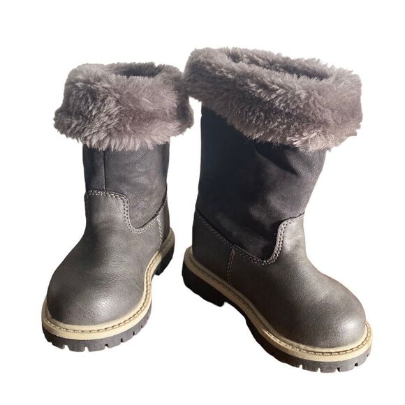 Carter’s Hannah Gray Leather Toddler Boots Size 5 - Picture 1 of 5